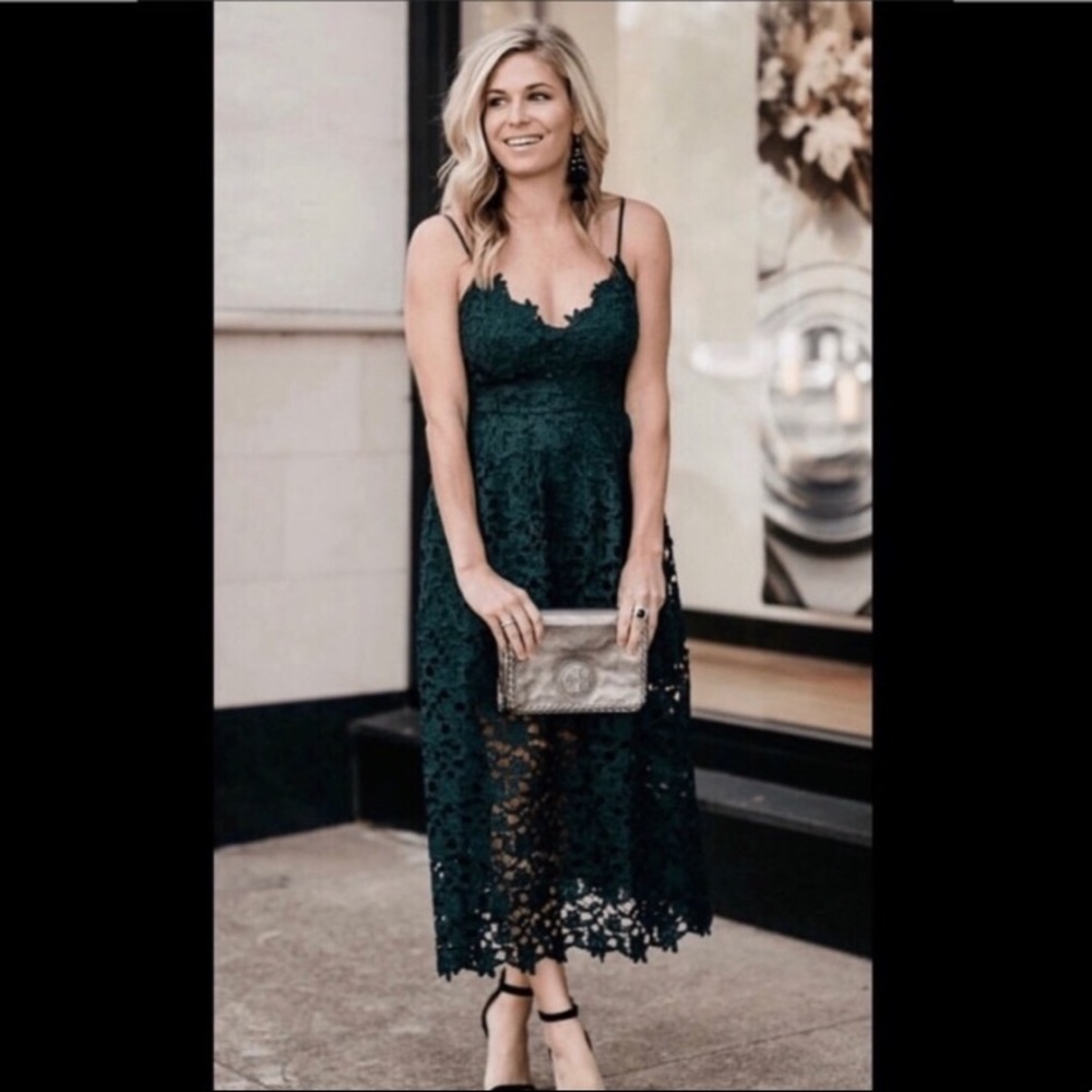 NWOT Astr The Label Lace Green Midi Dress